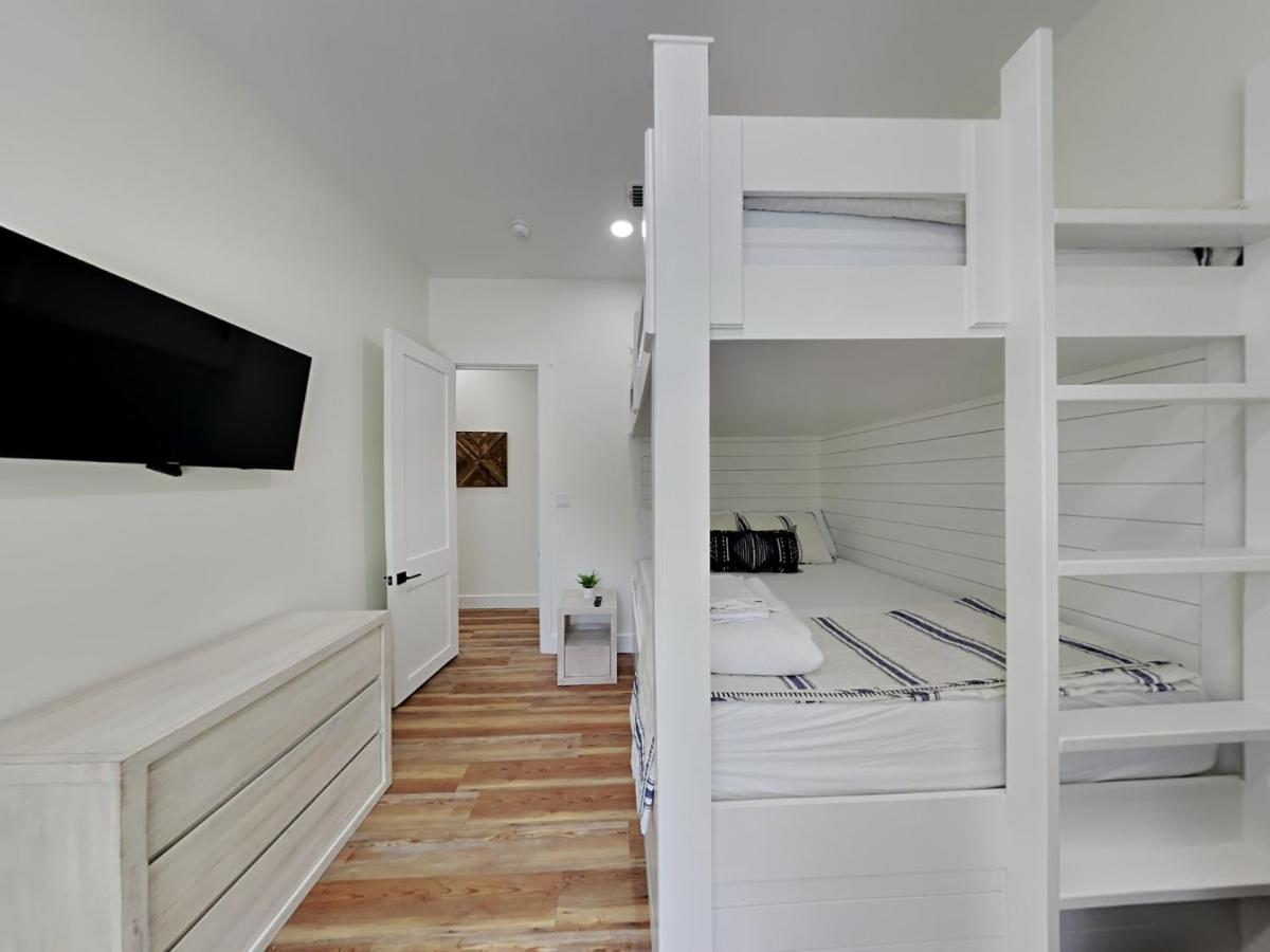 Wood Beach Retreat Санта-Роза-Бич Экстерьер фото